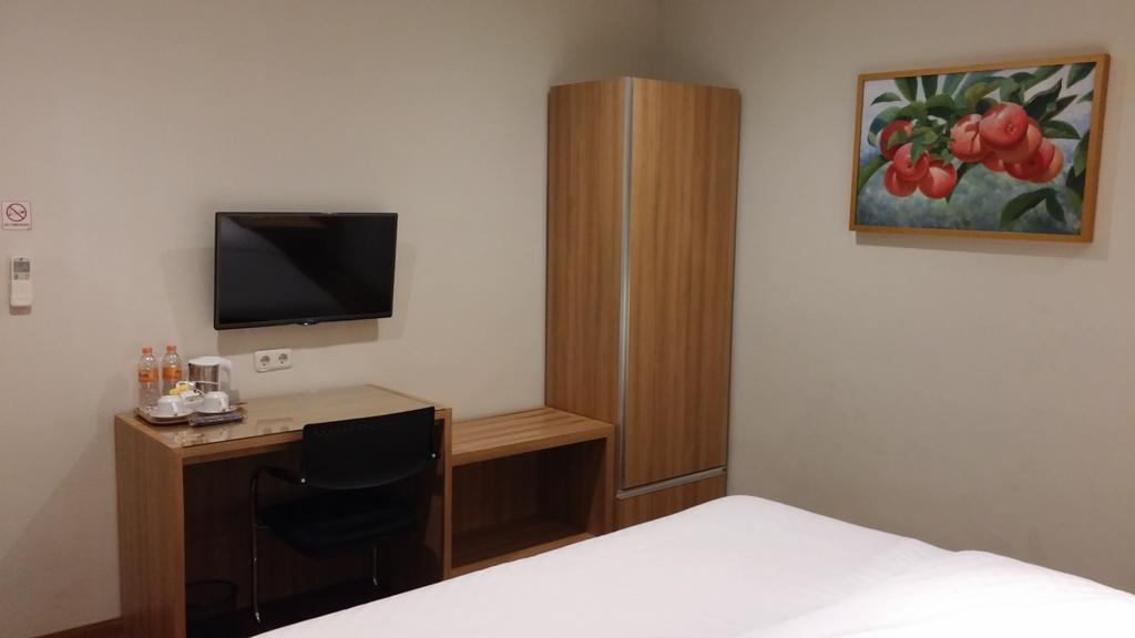 Dago 207 Hotel Bandung Phòng bức ảnh