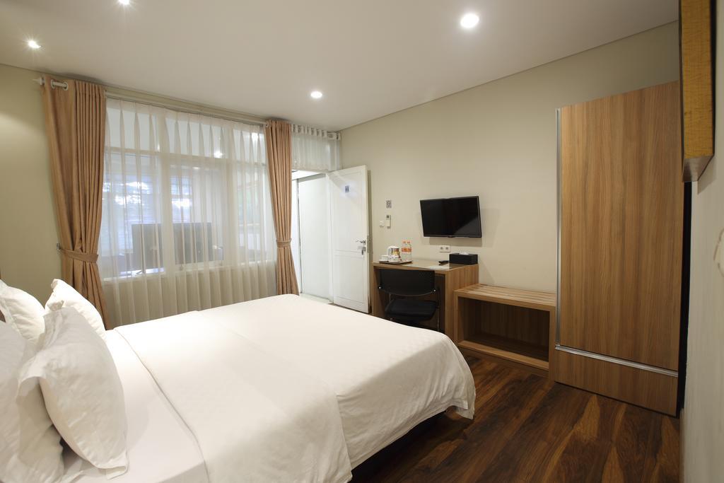 Dago 207 Hotel Bandung Ngoại thất bức ảnh